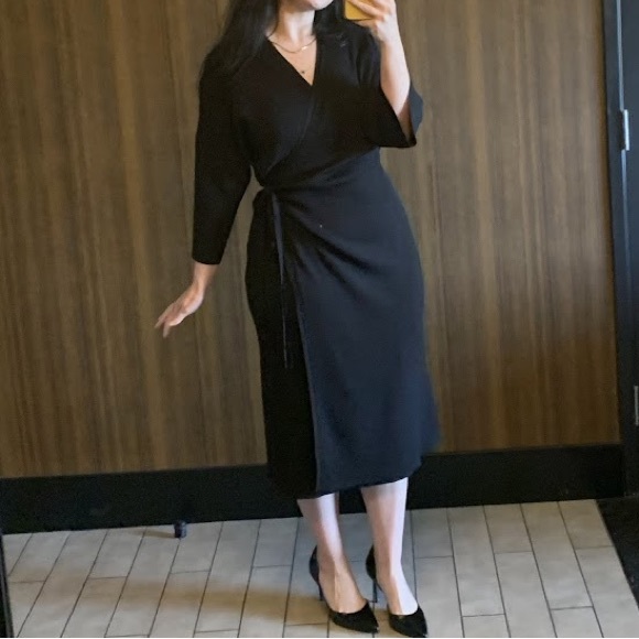 Everlane Ribbed Wrapped Midi Dress - Picture 3 of 4